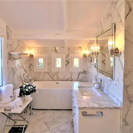 Maison Dans Les Arbres Piscine Clim Luxe 빌라 *