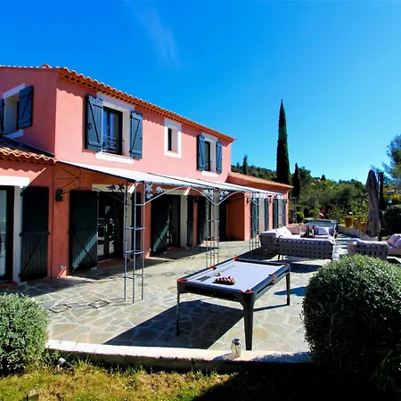 Maison Dans Les Arbres Piscine Clim Luxe וילה הייר